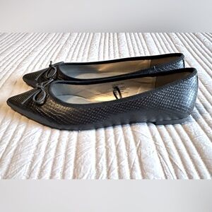 Worthington black flats size 8.5